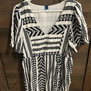 Black & White Old Navy Dress - L